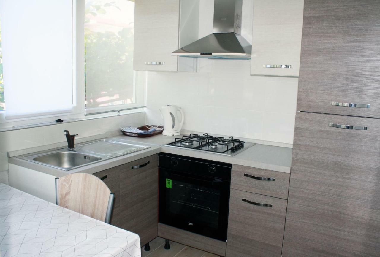 Apartment Vera 우마그 외부 사진